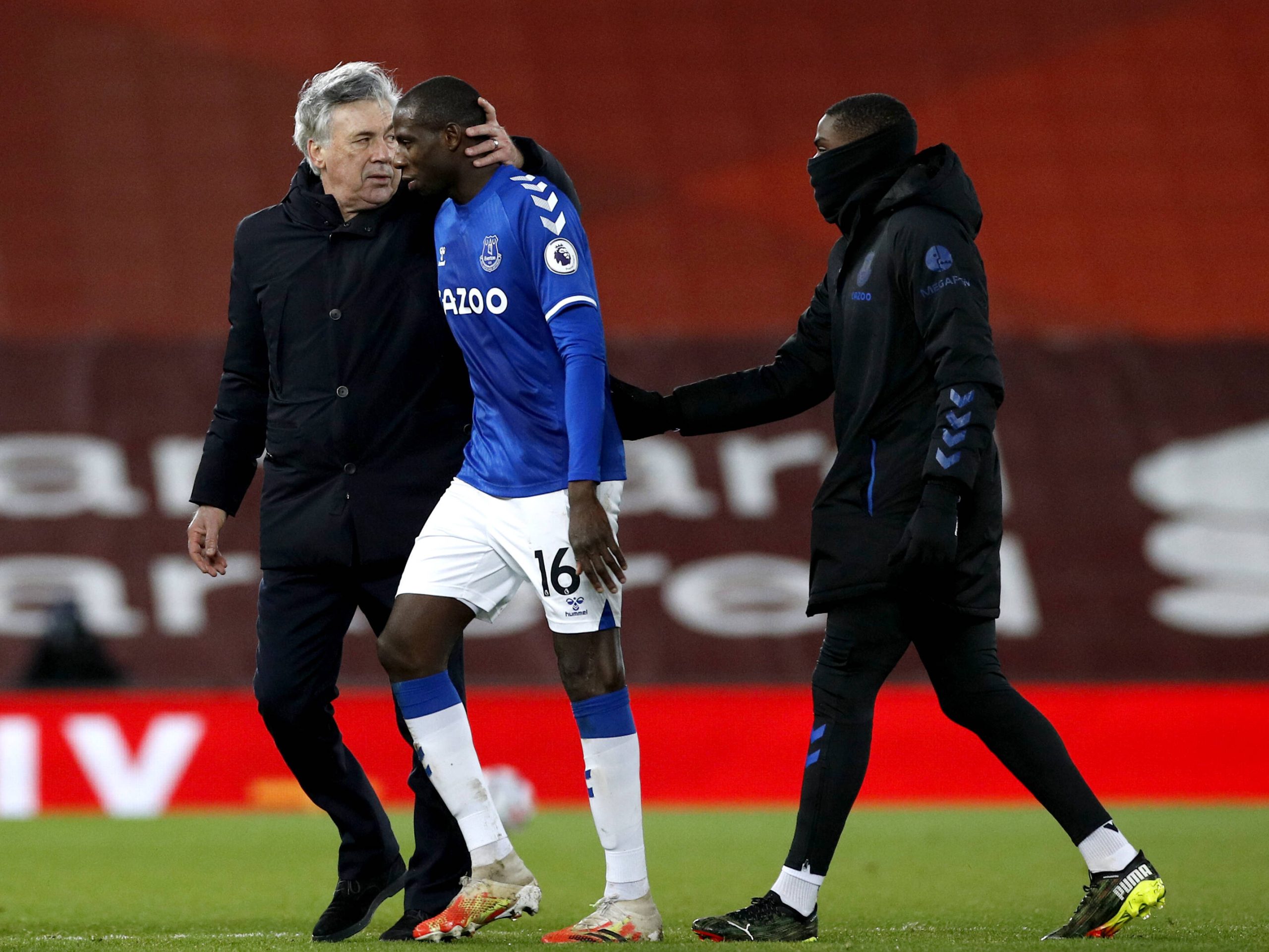 Everton Recieve Abdoulaye Doucoure Injury Boost Ahead Of Pivotal Clash