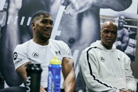 Anthony Joshuas New Trainer Derrick James 1