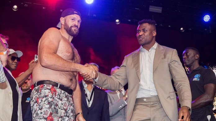 Tyson Fury vs Francis Ngannou Boxing 5 1