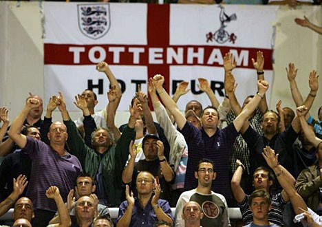 Tottenham fans 2