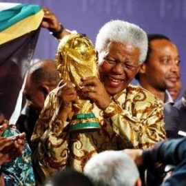 mandela with cup