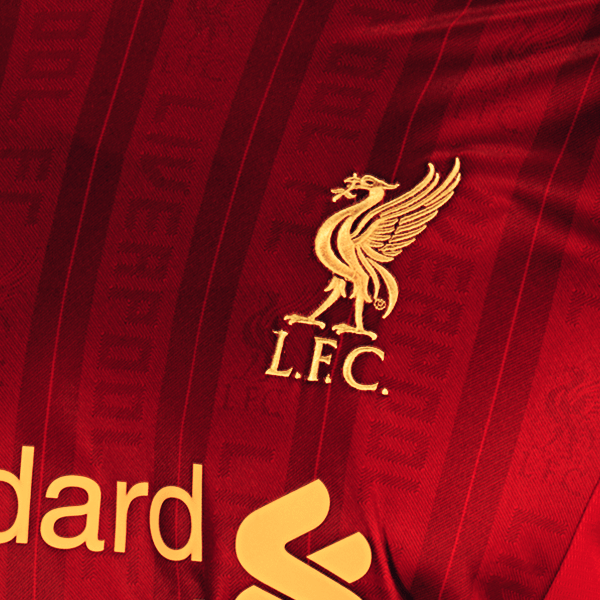 Liverpool 2013-14 Home Shirt - Crest