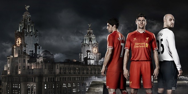Liverpool 2013-14 Home Shirt - Suarez, Gerrard, Reina - Landscape
