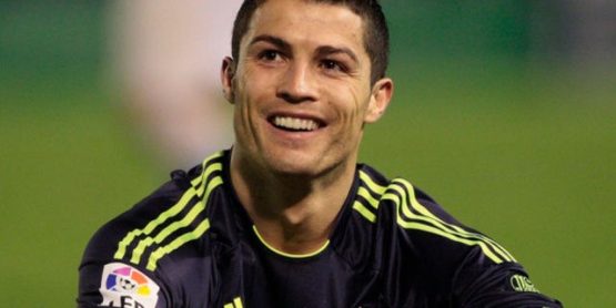 how-tall-is-Cristiano-Ronaldo