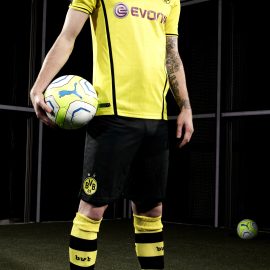 Borussia Dortmund 2013-14 kits