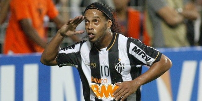Ronaldinho_951350522