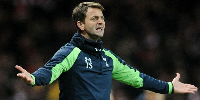 Tottenham's manager Tim Sherwood complains to his defence after Arsenal's goal at The Emirates.