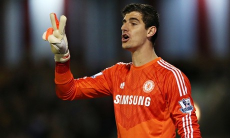 Chelsea goalkeeper signs new contract