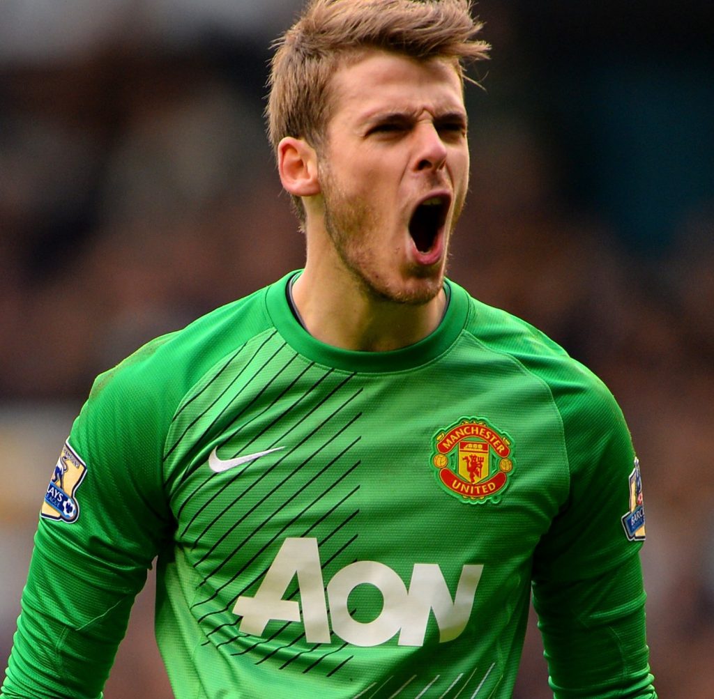 Real Madrid want to save money on De Gea and are keen to sign him for free