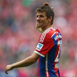 Manchester United are willing to pay 80 million euros for Thomas Muller