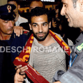Chelsea Transfer news: Mohamed Salah spotted with Roma scarf