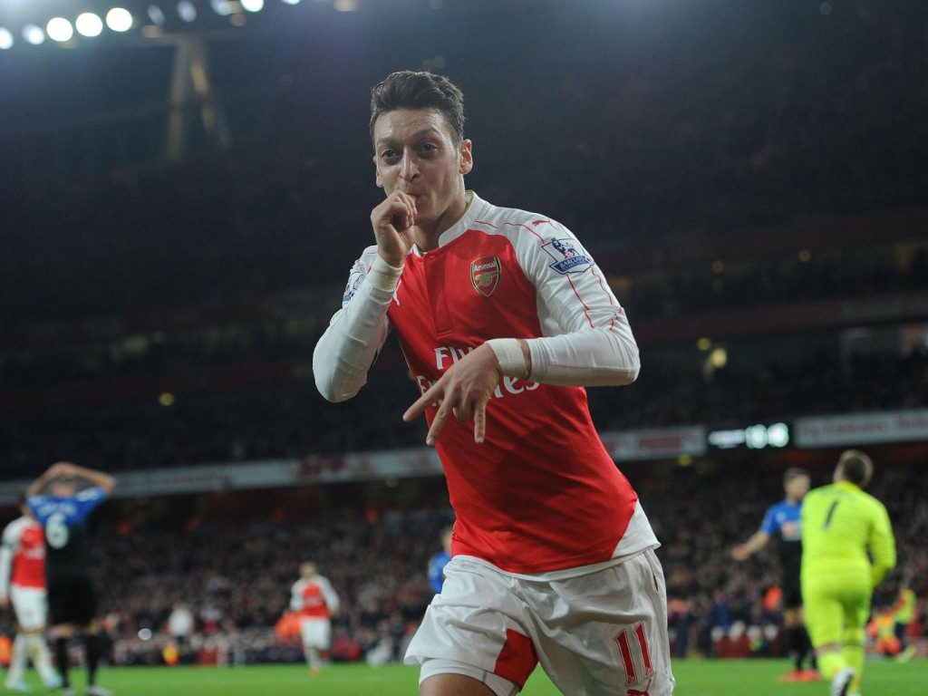 Fenerbahce ask for donations to cover Mesut Ozil's salary