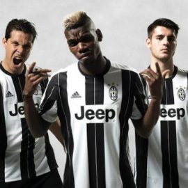 Juventus 2016-17 home kit
