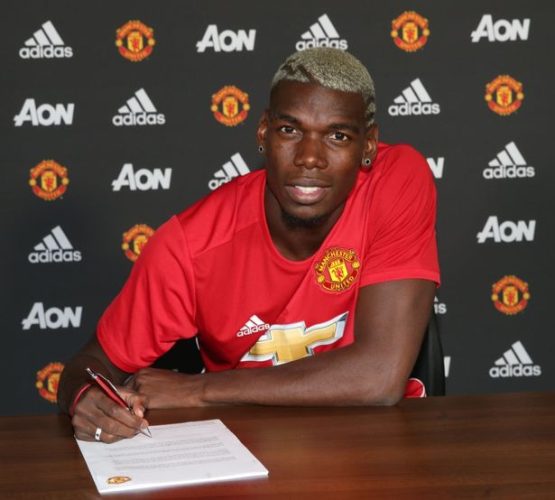 Manchester-United-Unveil-New-Signing-Paul-Pogba