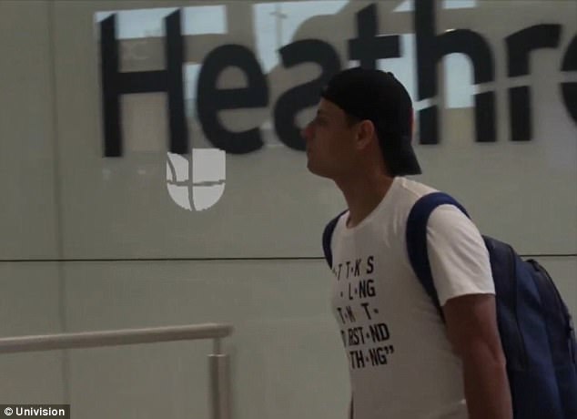 Javier Hernandez arrives in London to complete West Ham move