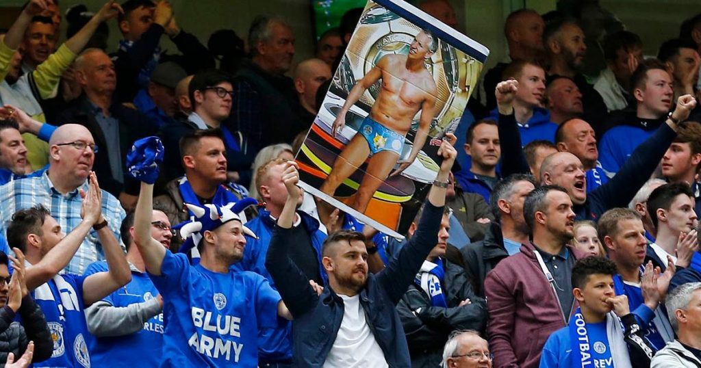 Leicester-City-fans-with-a-banner-featuring-Gary-Lineker