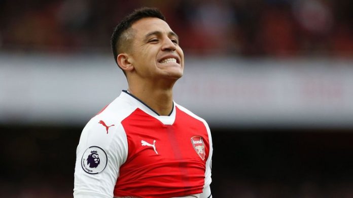 Sanchez not in Arsenal squad for Bournemouth as he edges towards Man