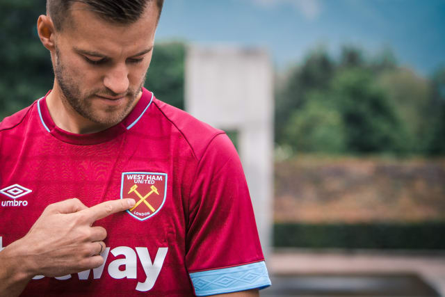 West Ham confirm the capture of Andriy Yarmolenko