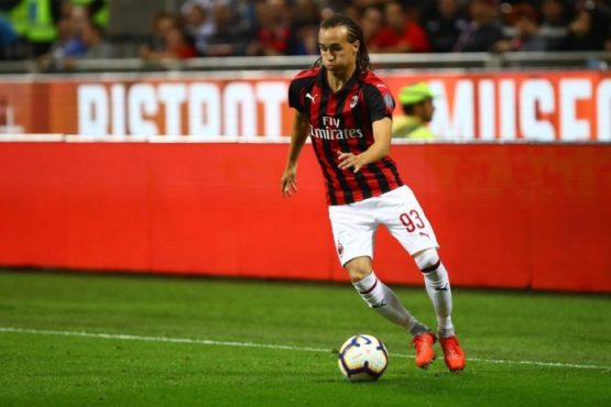 Diego Laxalt of Ac Milan  in action during the Serie A