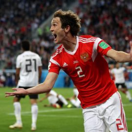 mario-fernandes-of-russia-celebrates-the-2nd-russia-goal-scored-by-picture-id979306842