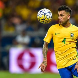 dani-alves-of-brazil-controls-the-ball-during-a-match-between-brazil-picture-id622239564