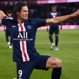 edinson-cavani-psg-nimes-ligue-1-11082019_1hb8w3cys872g1ilj0fc7c8e2b