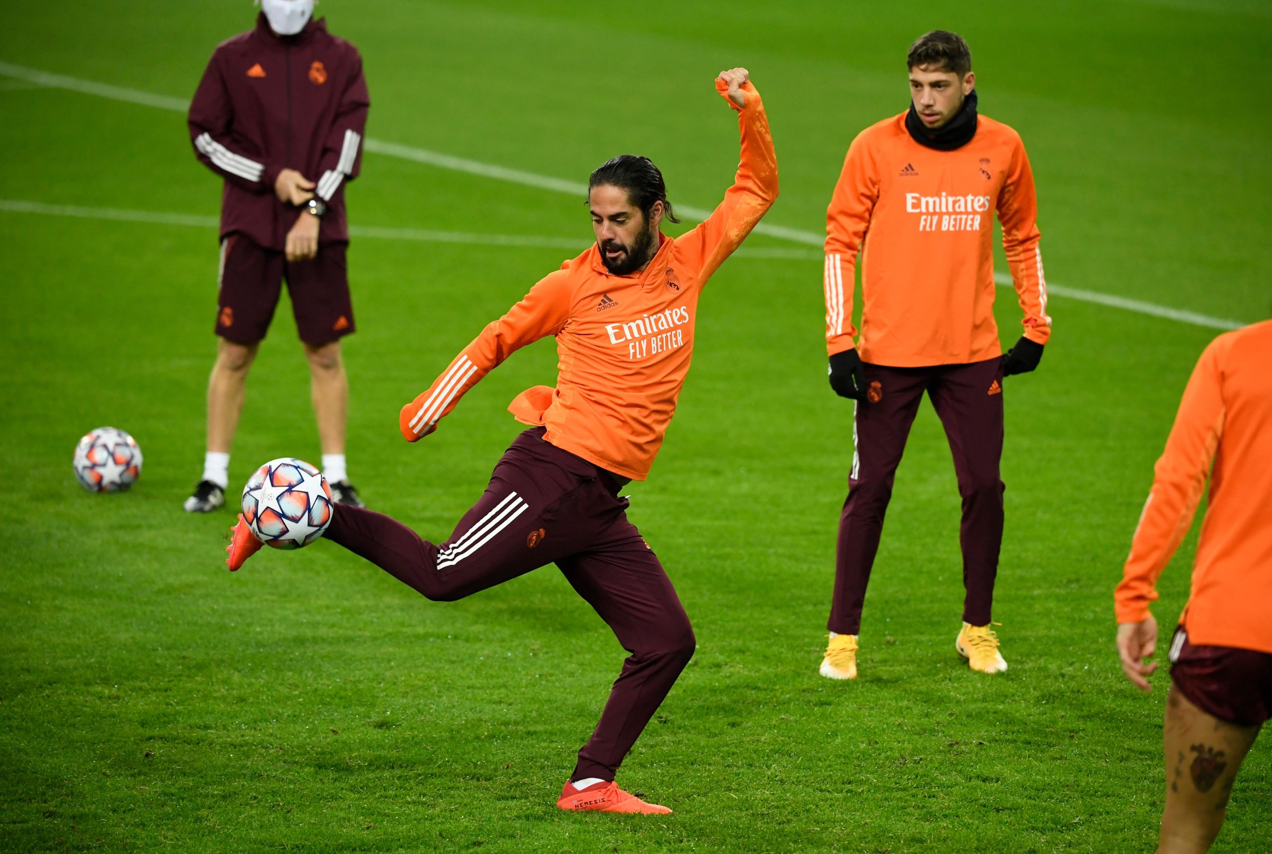 FBL-EUR-C1-REAL MADRID-TRAINING