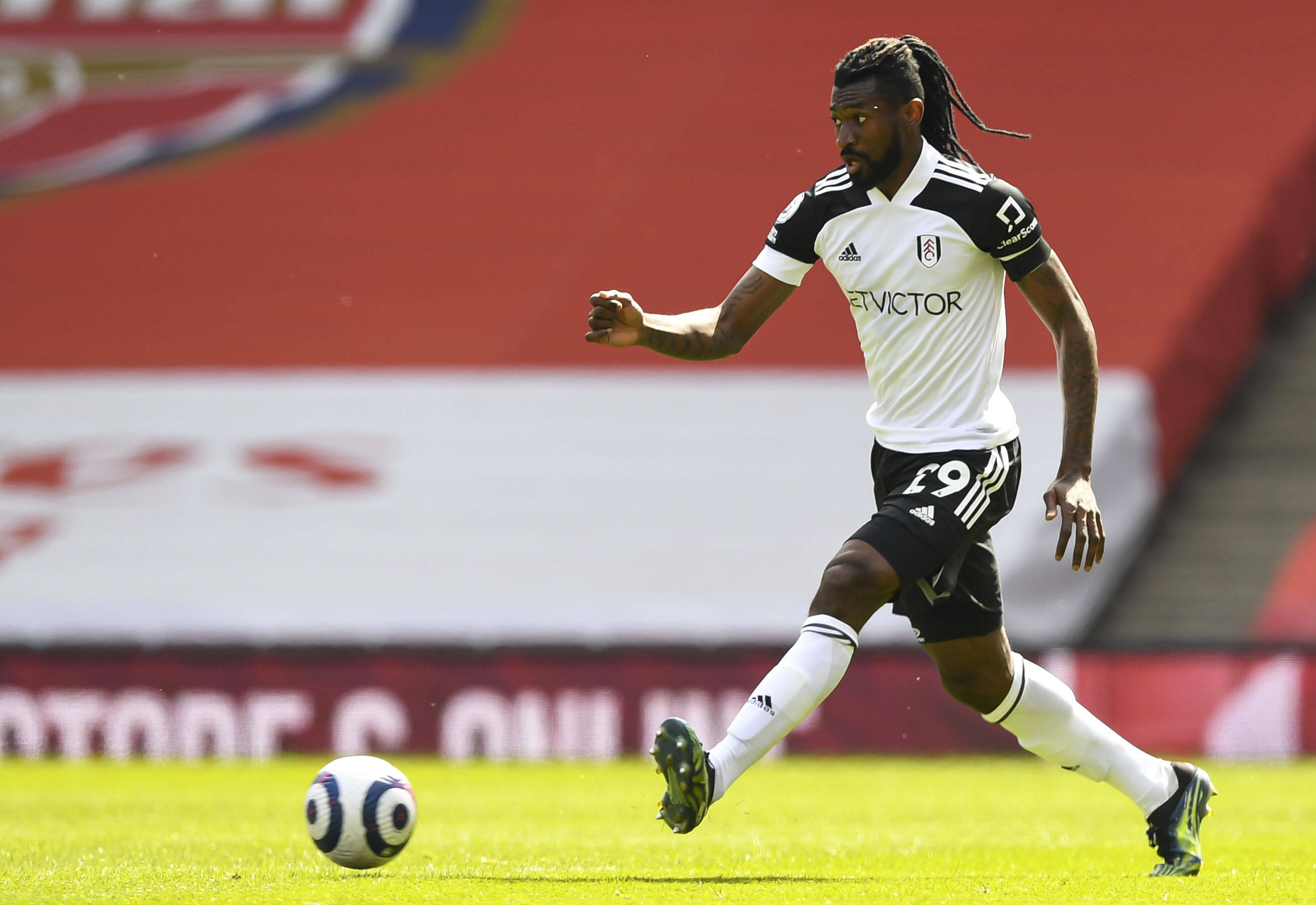Premier League Duo Join Everton In Pursuit Of Andre Frank Anguissa