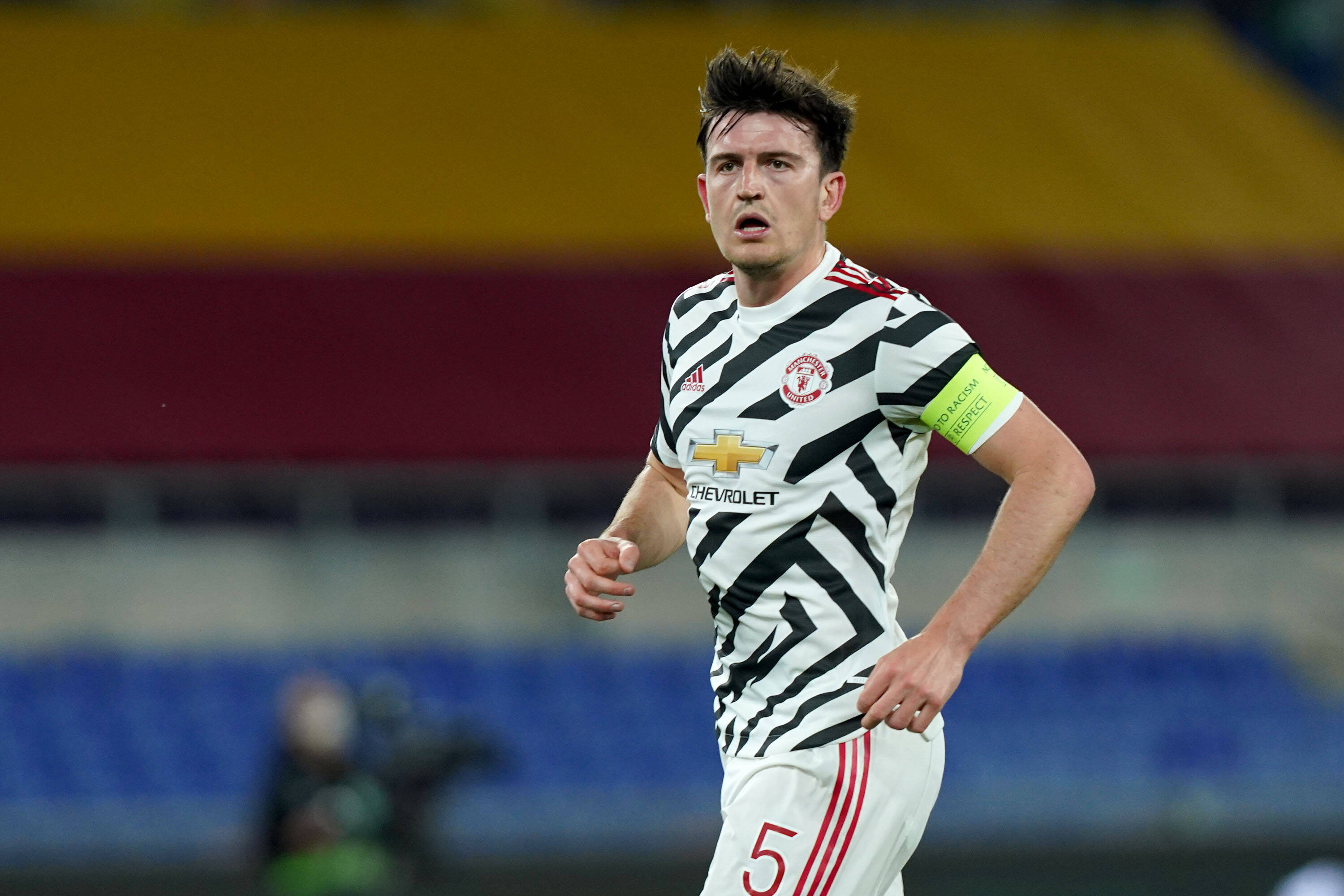 Ole Gunnar Solskjaer provides fresh injury update on Harry Maguire | Sportslens.com