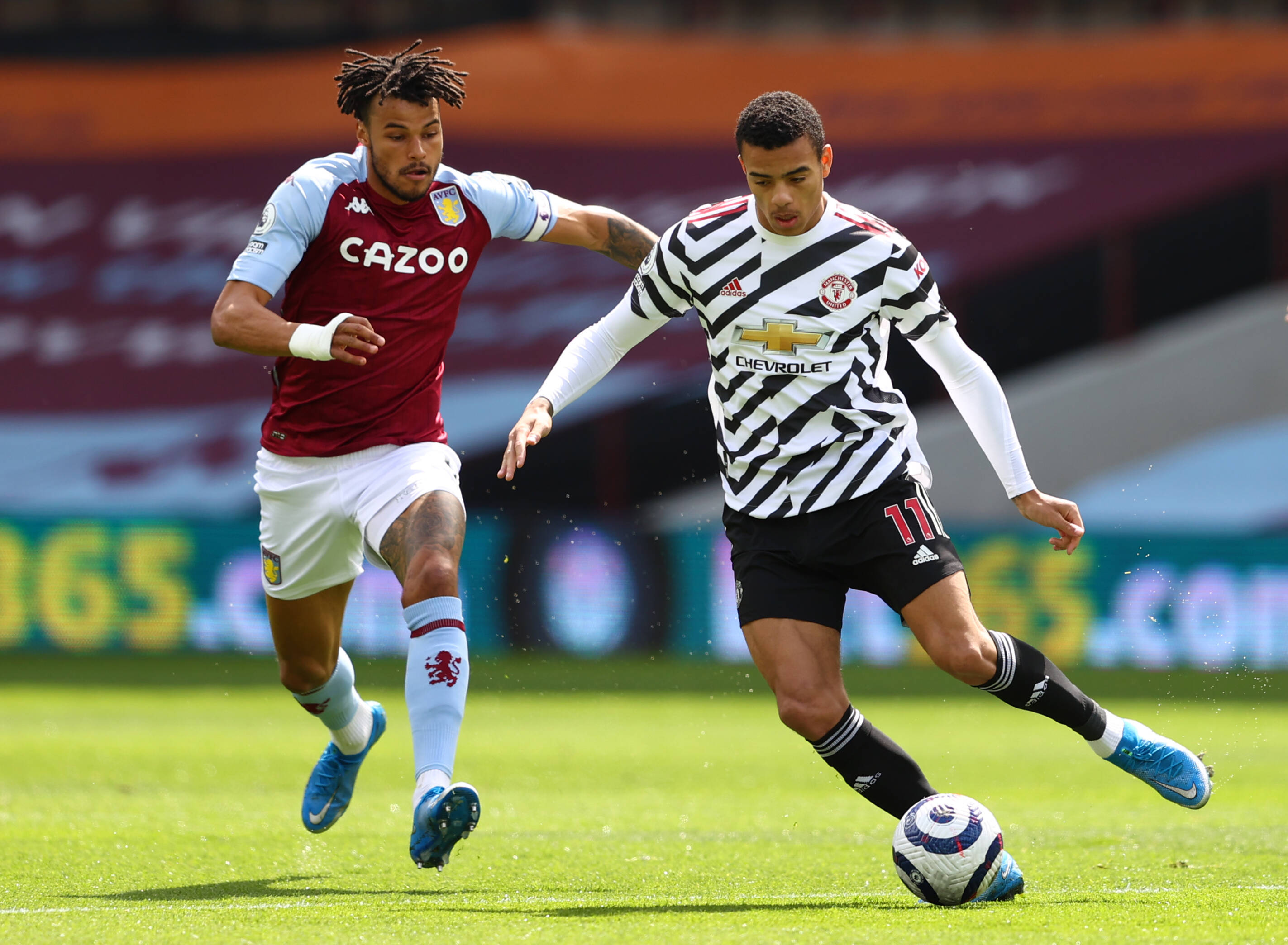 Ole Gunnar Solskjaer reacts to Mason Greenwood's goal vs Aston Villa | Sportslens.com