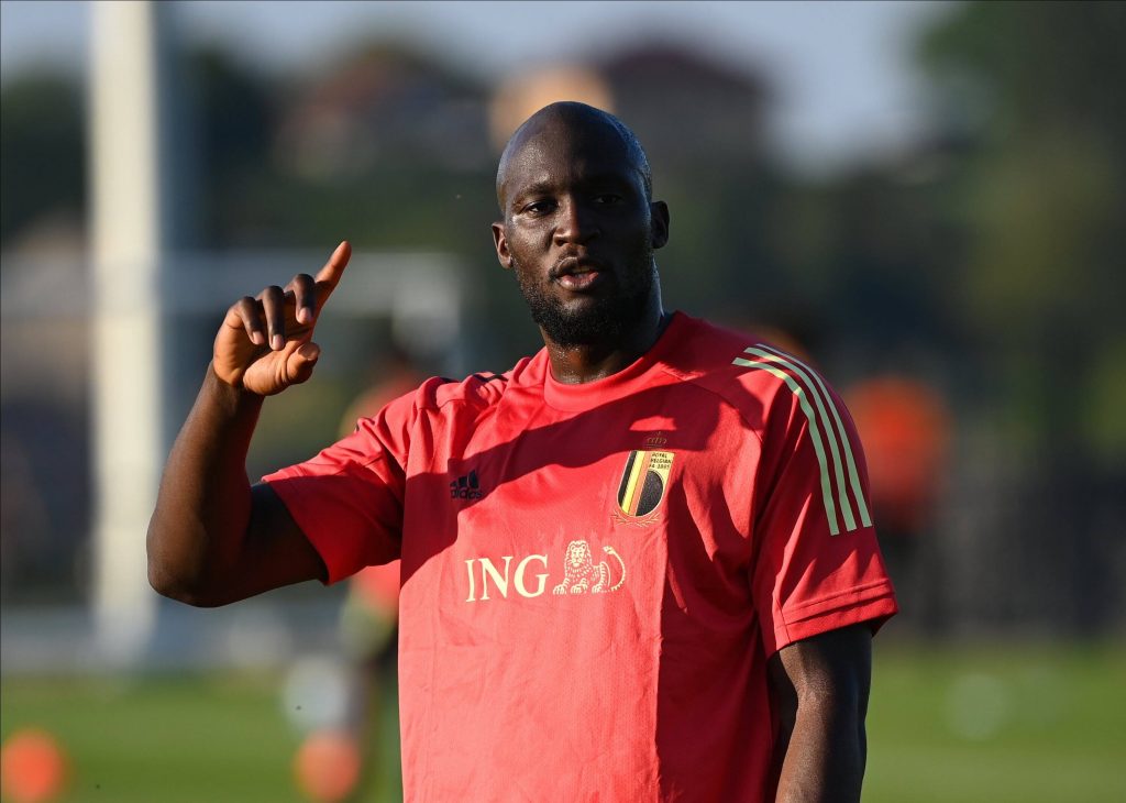 Jun 09, 2021 · lukaku's thoughts on rejoining chelsea are unclear but the striker has made it clear he is eager to remain at san siro despite antonio conte's departure. Romelu Lukaku Speaks On His Inter Milan Future Amid Chelsea Interest Sportslens Com