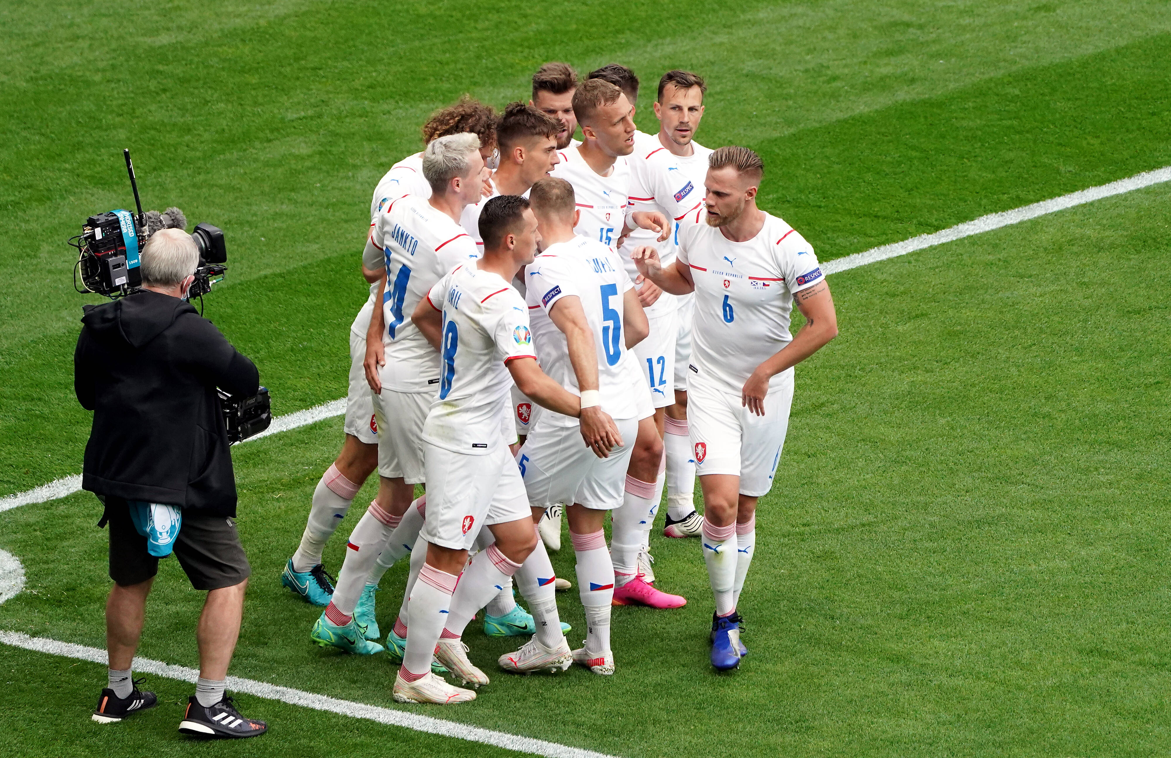 Scotland 0-2 Czech Republic: Player Ratings as Schick scores wonder goal | Sportslens.com