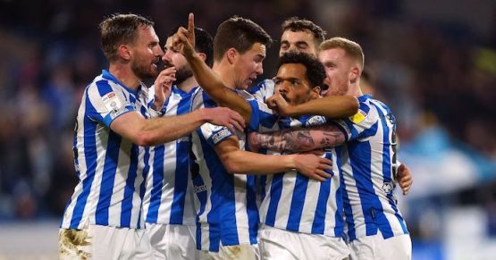 Huddersfield Town Players Celebrating
