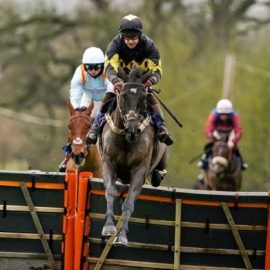 2022 Betfair Hurdle tips include Jpr One