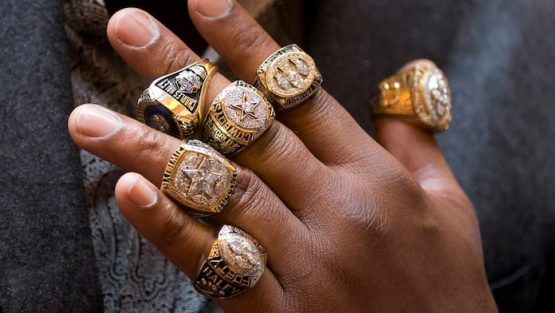How much is a college championship ring worth? - Marketplace