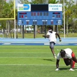 tyreek hill youth camp