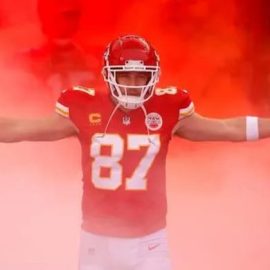 Travis Kelce pic