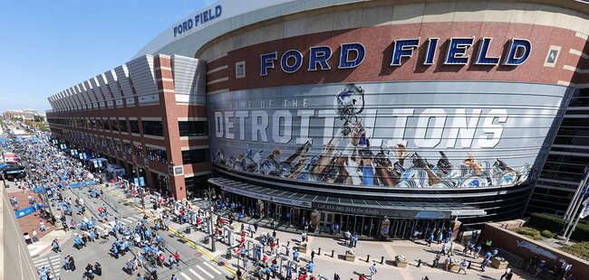 Karsch & Anderson - Lions Sell Out of Season Tickets For First Time In Ford  Field Era 