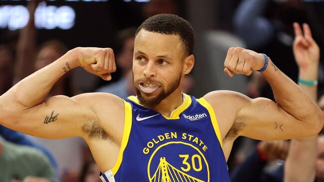 Steph Curry answers he's the NBA best point guard ever