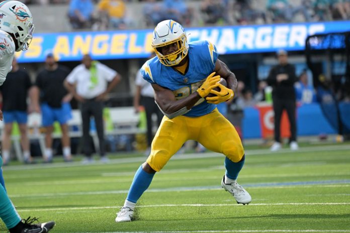 Chargers Depth Chart: Kelley Should Start At RB Again With Ekeler Doubtful thumbnail