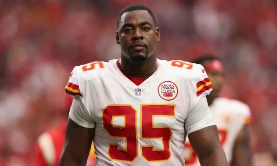 Chris Jones chiefs pic