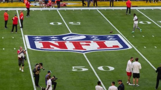 NFL field logo pic