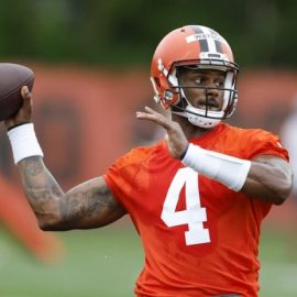 Deshaun Watson Browns pic 1