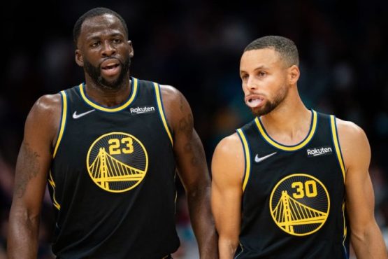 Draymond Green and Stephen Curry Warriors