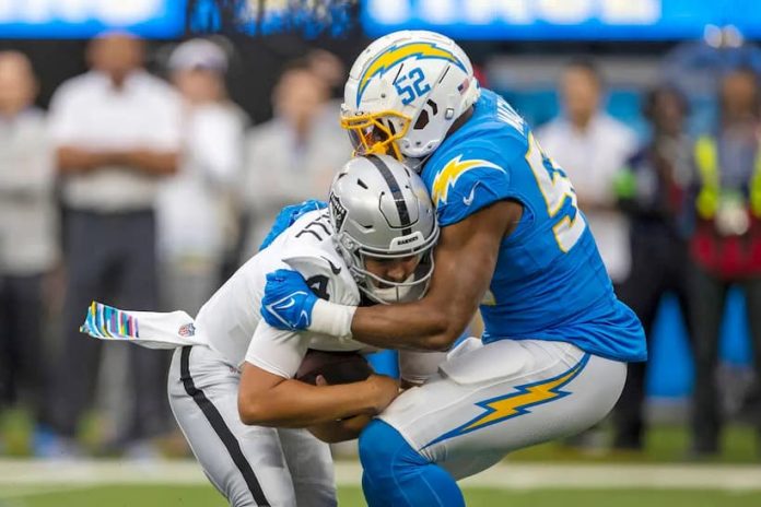 Chargers lineman records sack in his first-ever football game