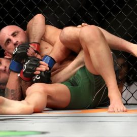 Islam Makhachev vs Alexander Volkanovski - UFC 294