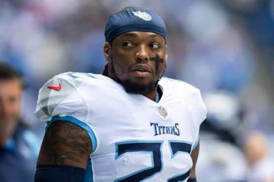 Derrick Henry Titans pic