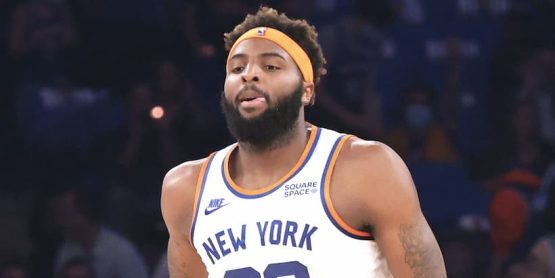 Mitchell Robinson Knicks pic 1