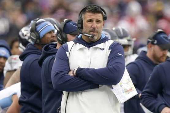 Mike Vrabel Titans pic