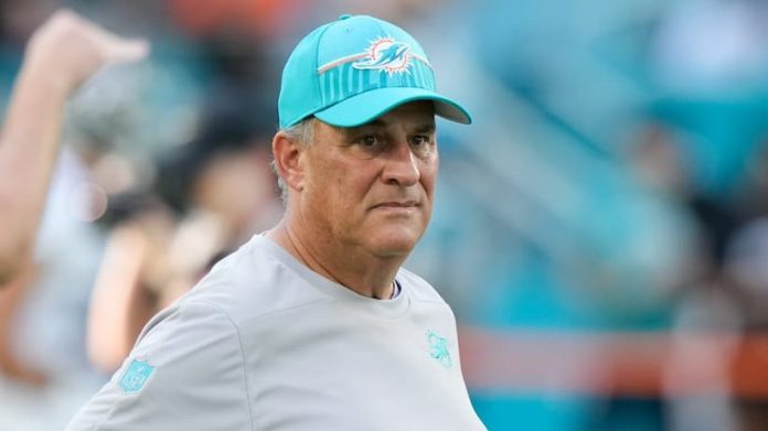 Vic Fangio Dolphins pic